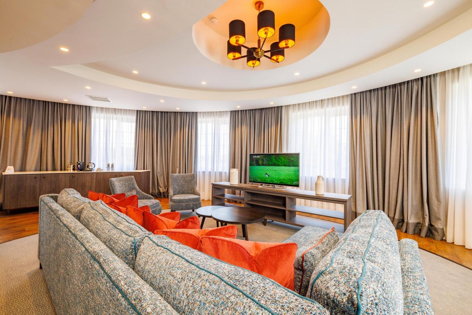 Mount Wolseley Hotel Spa & Golf Resort Tullow Eksteriør bilde