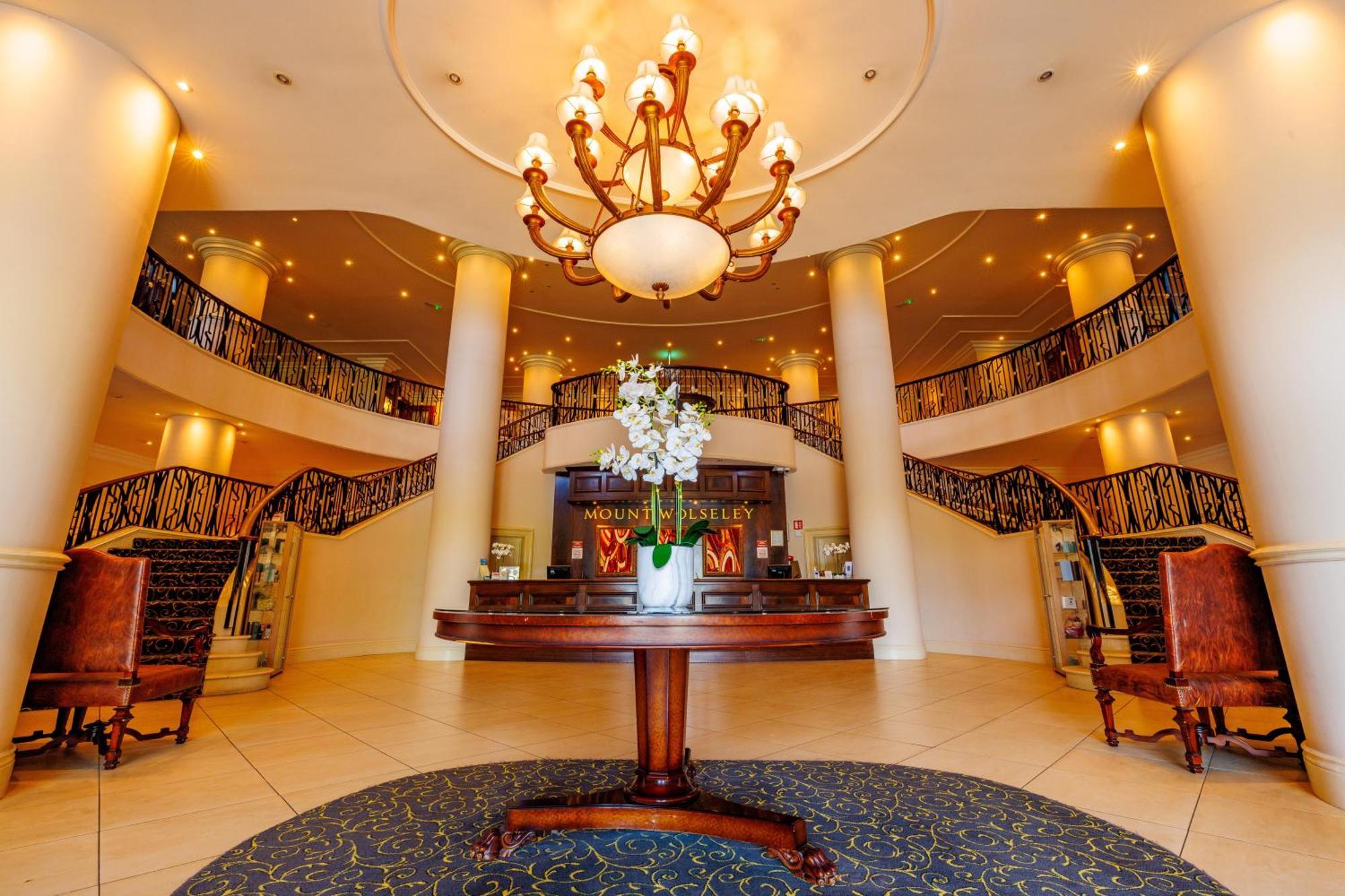 Mount Wolseley Hotel Spa & Golf Resort Tullow Eksteriør bilde