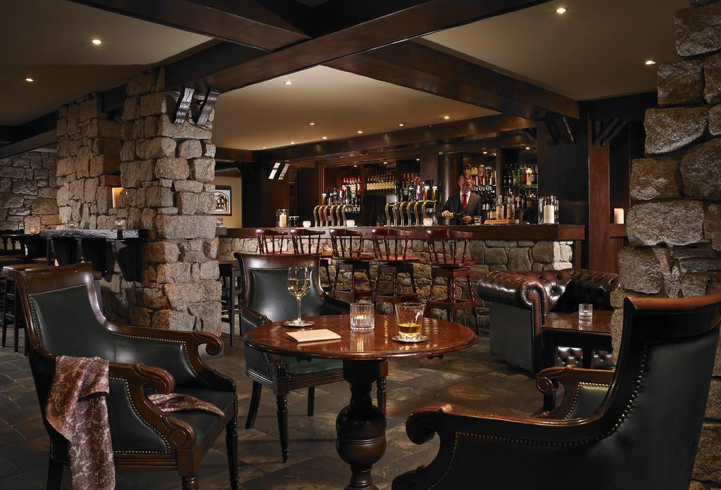 Mount Wolseley Hotel Spa & Golf Resort Tullow Eksteriør bilde
